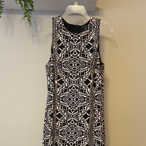 Maggy London Black and White Geometric  Dress size 14